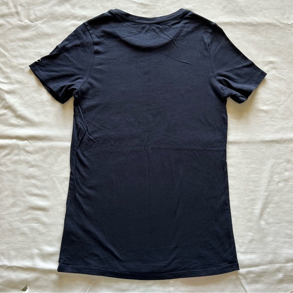 Champion Xavier University Blue “Xavier” and “Crest” Short Sleeve T Shirt Size M - Picture 4 of 9